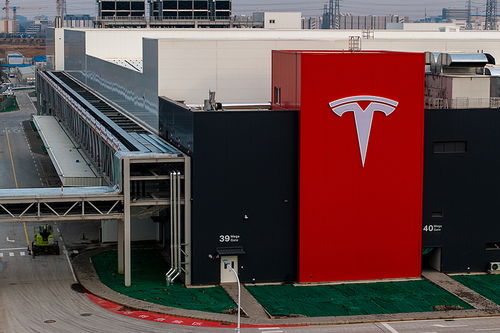 特斯拉上海儲能工廠首批megapack產(chǎn)品出口澳大利亞